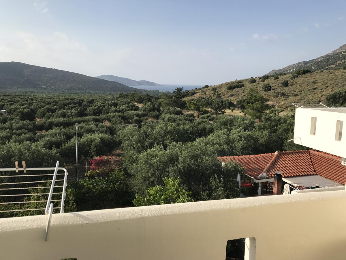 Tholos Rooms Kavoúsion Exterior foto